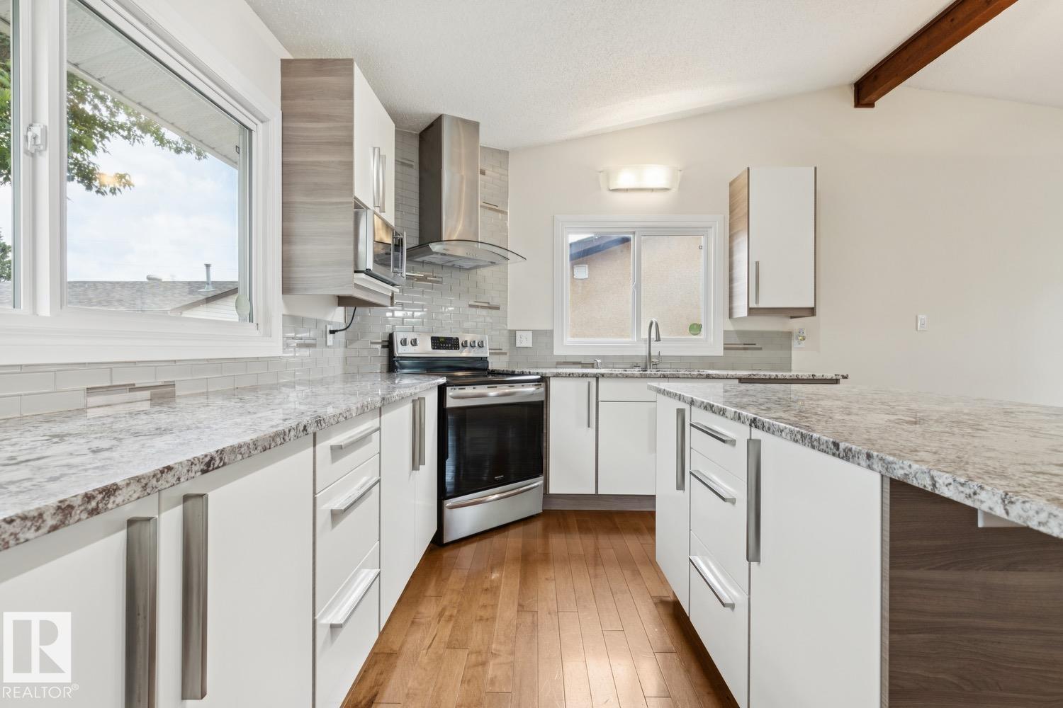 8803 25A AV NW — photo 13