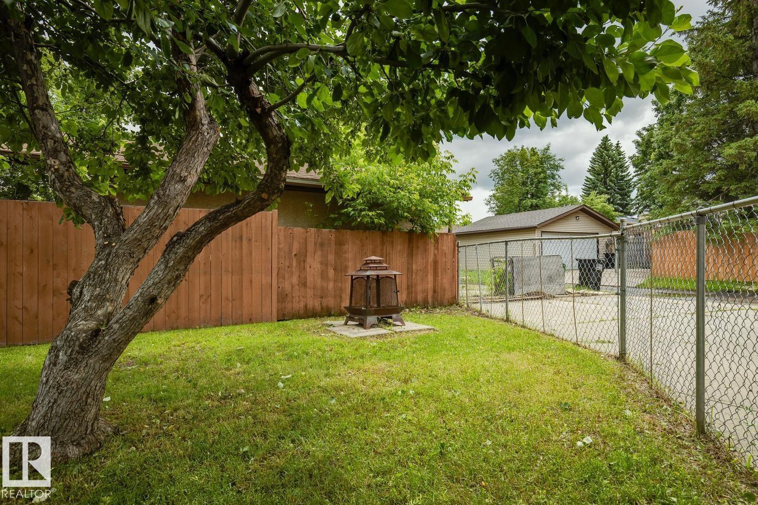 8803 25A AV NW — photo 44
