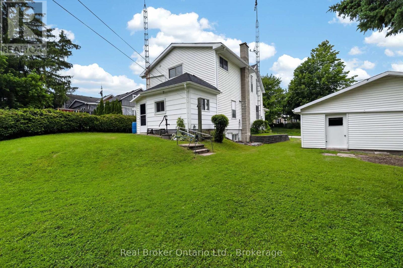 9033 ERIN GARAFRAXA TOWNLINE - 39