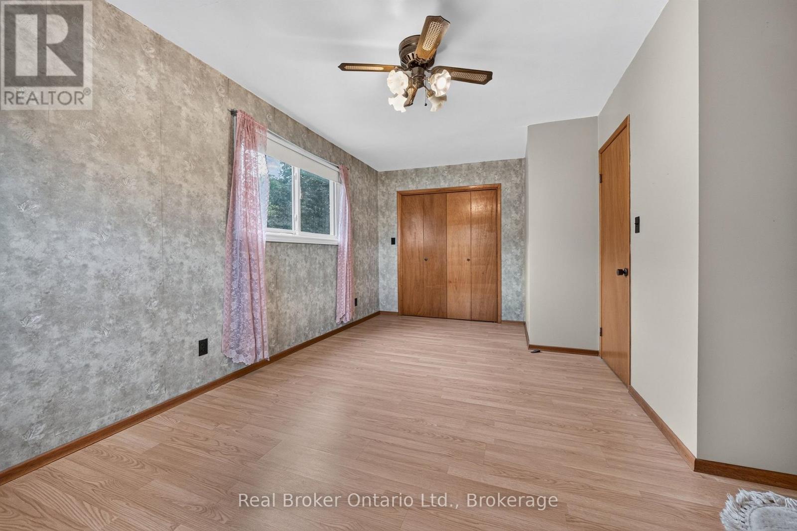 9033 ERIN GARAFRAXA TOWNLINE - 26