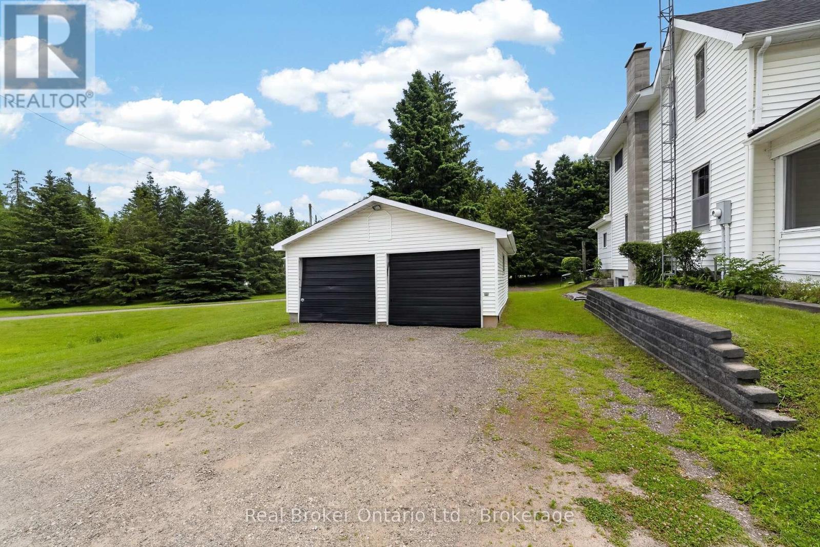 9033 ERIN GARAFRAXA TOWNLINE - 37