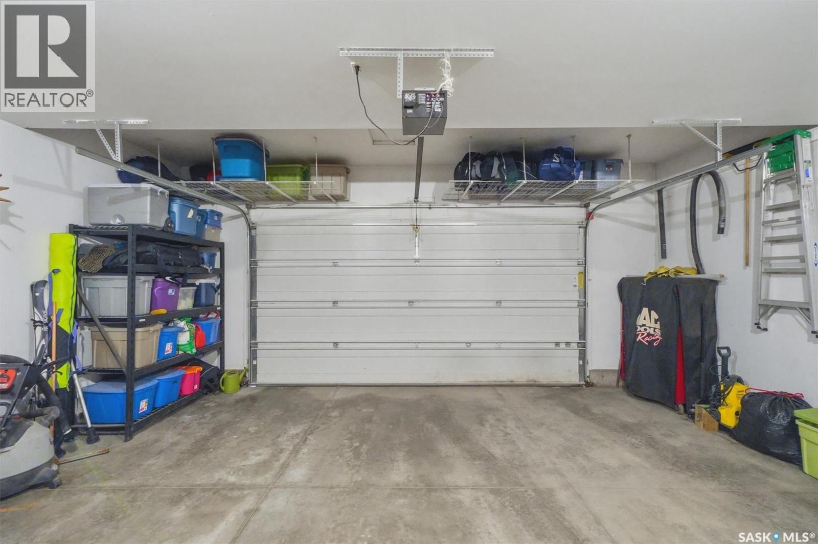 231 Willowgrove BOULEVARD - 37