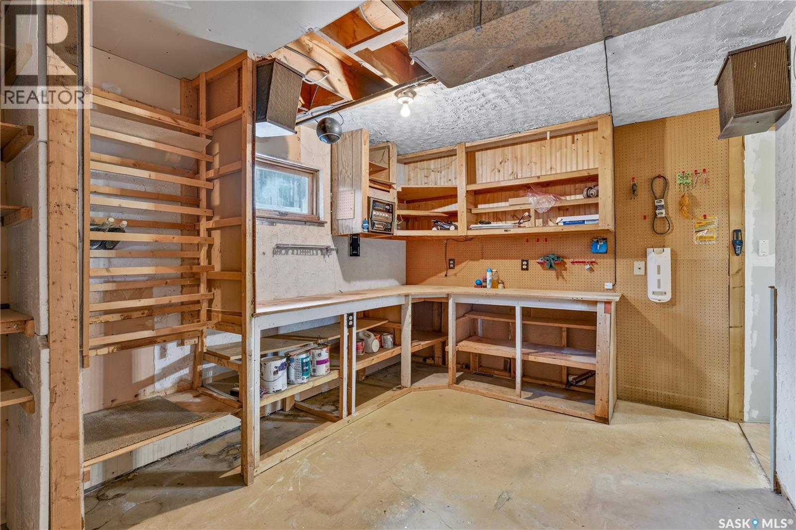 119 Skye DRIVE - 35