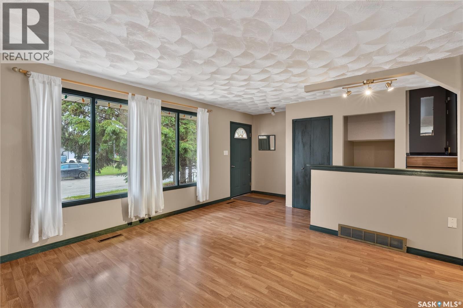 119 Skye DRIVE - 4