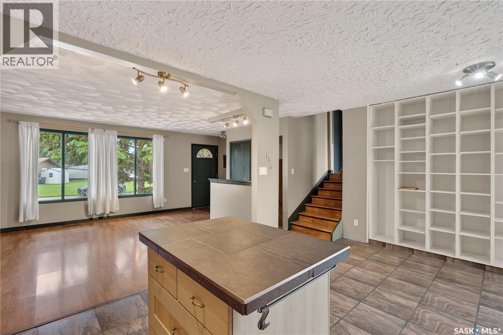 119 Skye DRIVE - 6