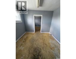 2364 Proton Avenue, Gull Lake, SK S0N1A0 Photo 13