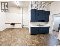 2364 Proton Avenue, Gull Lake, SK S0N1A0 Photo 7