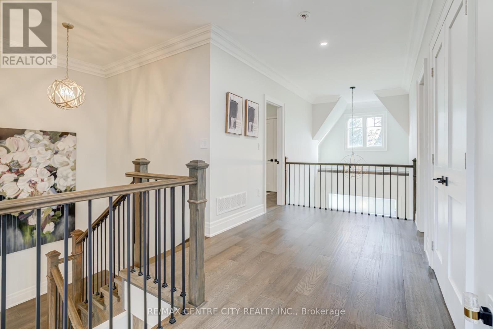 301 MARTIN STREET - 21