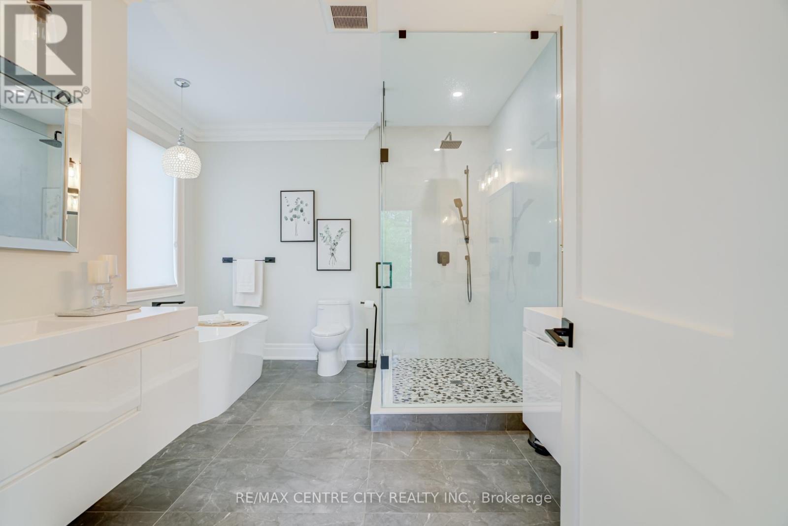 301 MARTIN STREET - 25