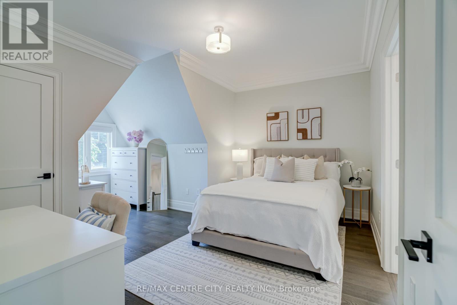 301 MARTIN STREET - 30