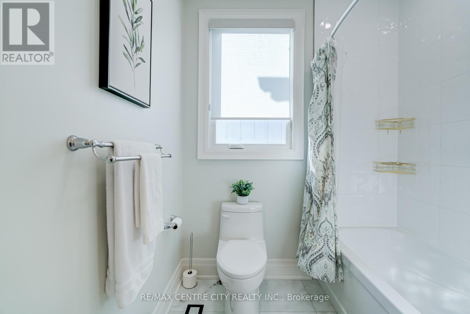 301 MARTIN STREET - 34
