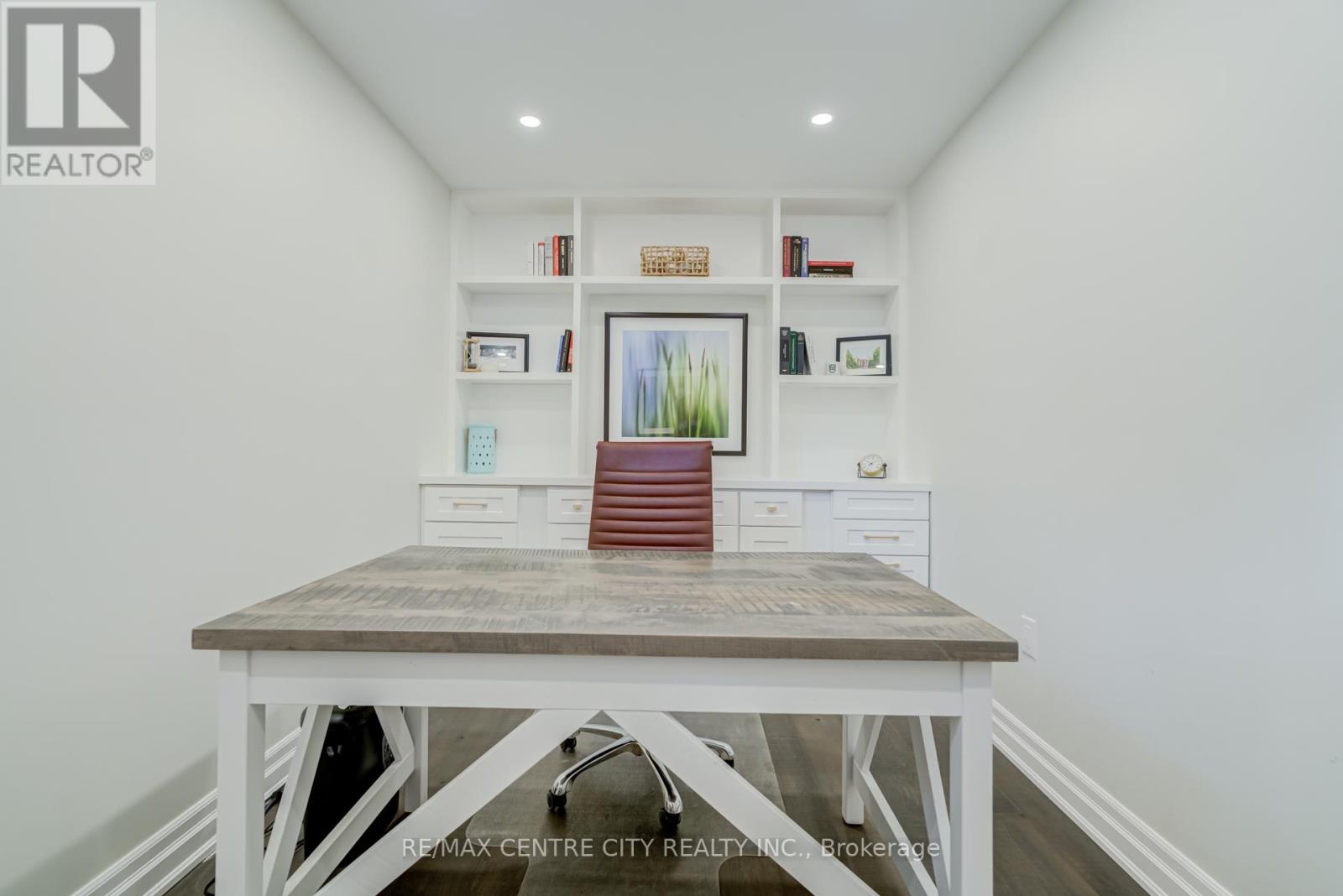 301 MARTIN STREET - 40