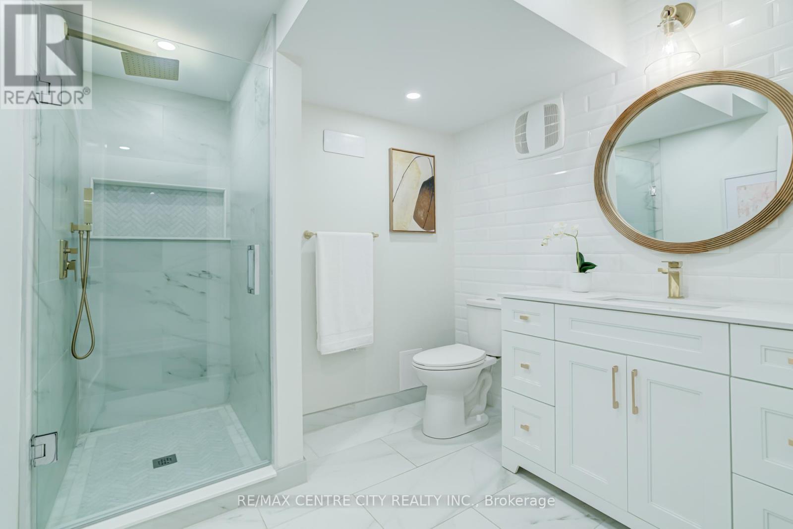 301 MARTIN STREET - 43