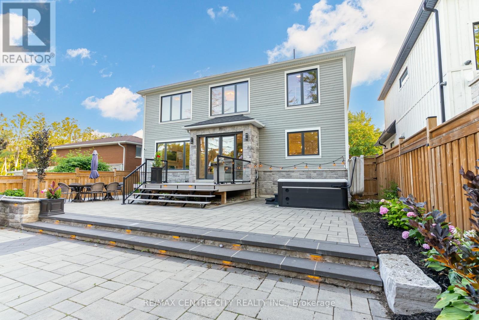 301 MARTIN STREET - 47