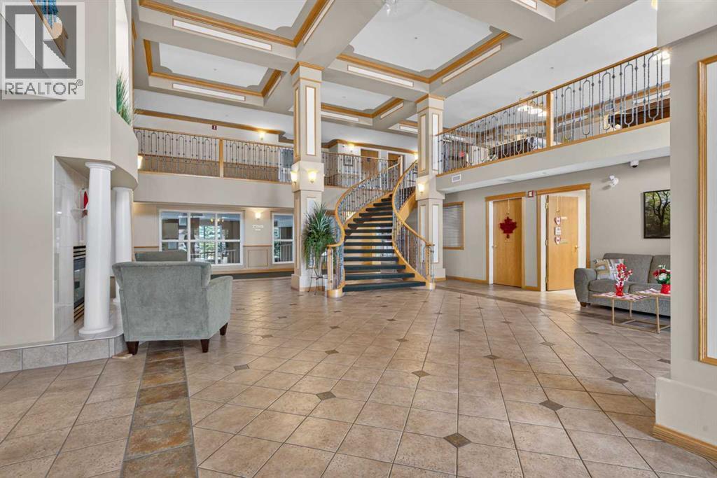 #325 728 Country Hills Road NW - 2