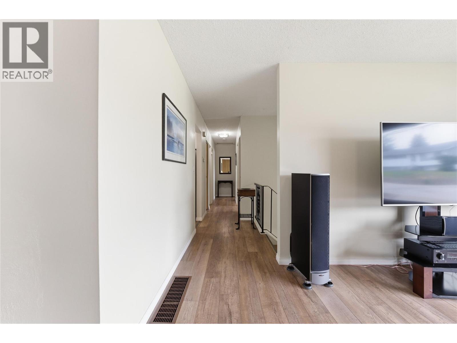 1404 30th Avenue - 7