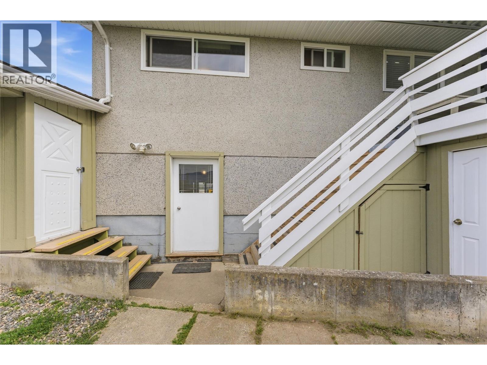 1404 30th Avenue - 40