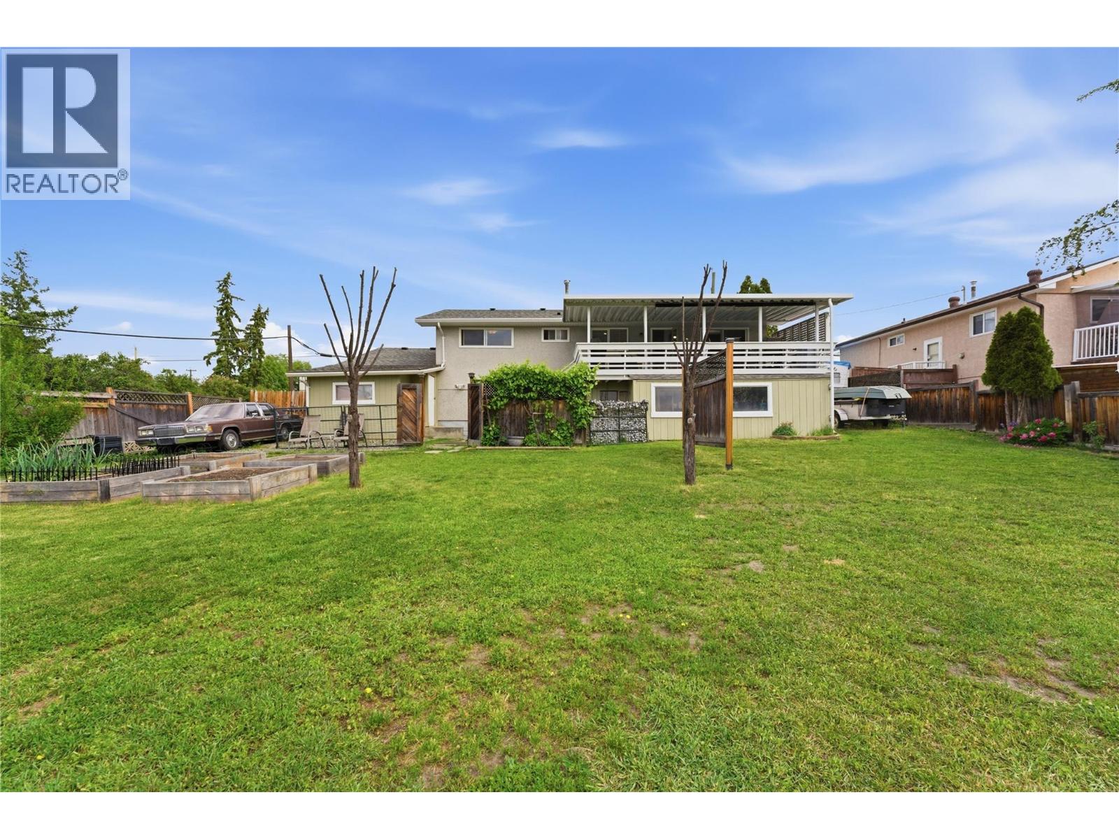 1404 30th Avenue - 43