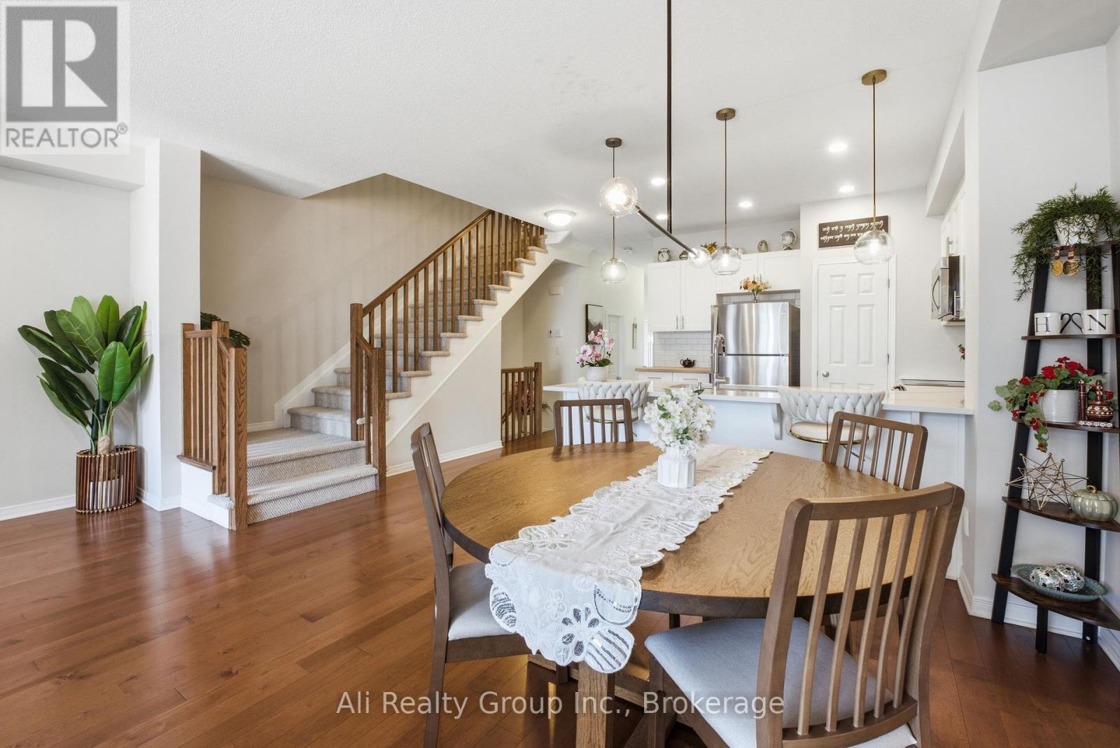 3 Bed, 3 Bath House for Sale in Ottawa – 330 NONIUS STREET, Ottawa – MLS# X13516348 - Image 8