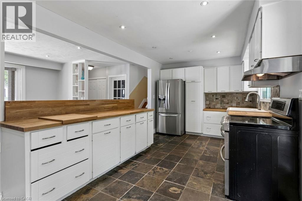 77A CREIGHTON Road - 9