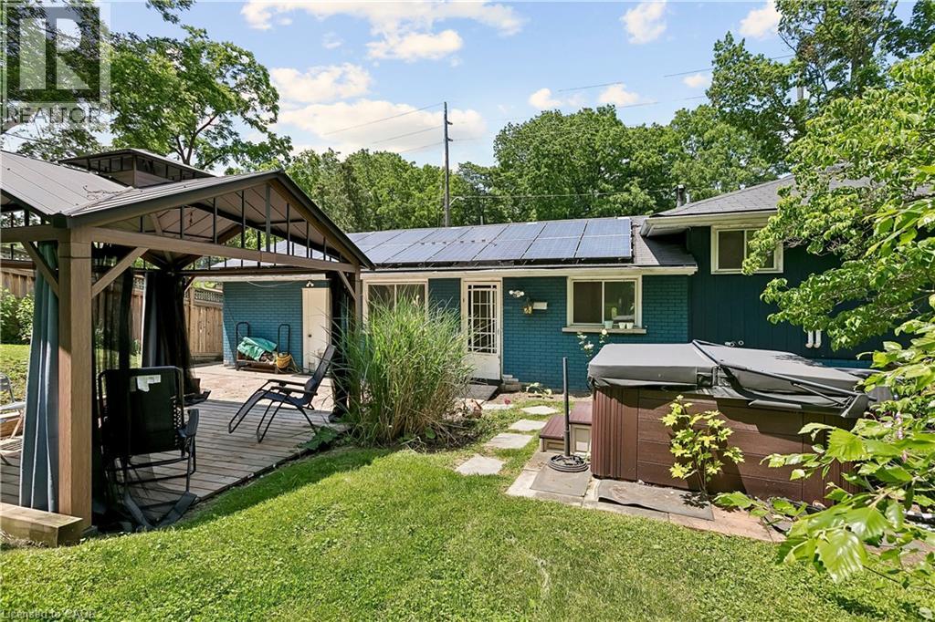 77A CREIGHTON Road - 25