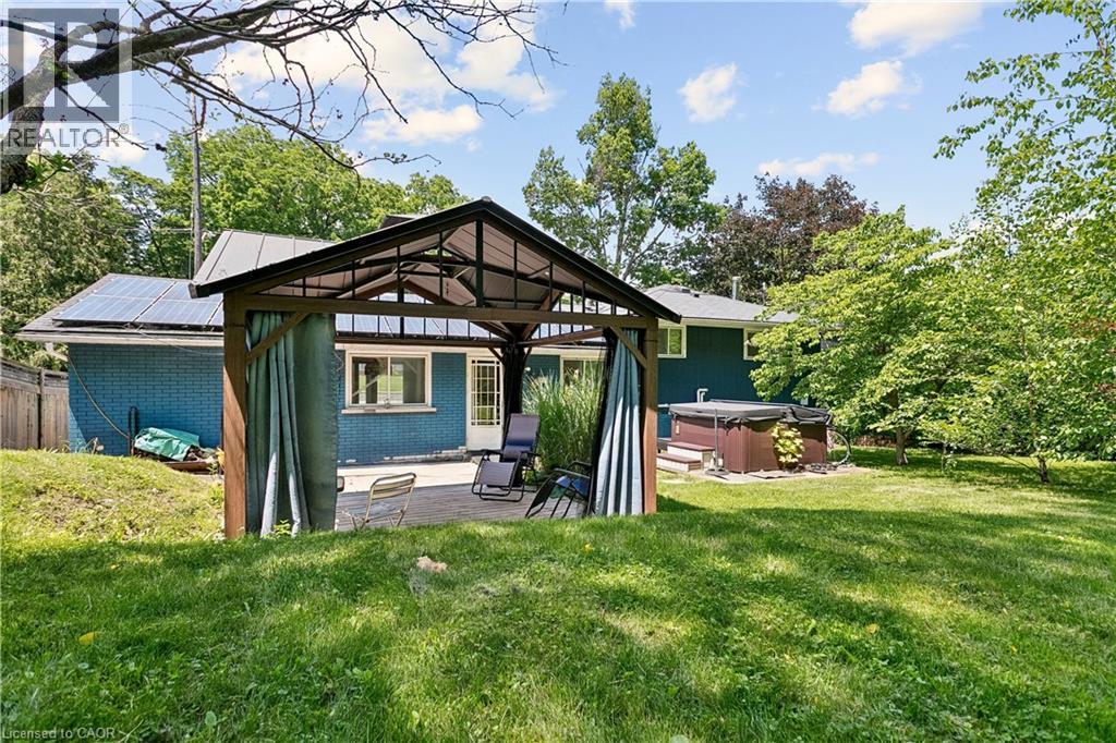 77A CREIGHTON Road - 27