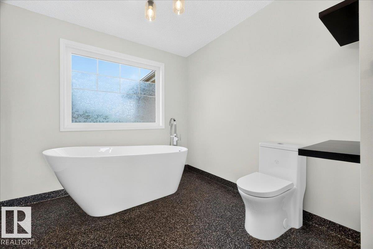 8508 218 ST NW - 39