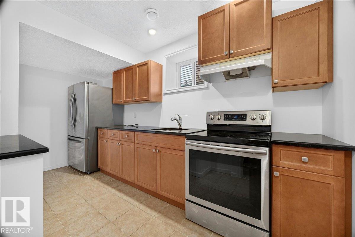 8508 218 ST NW - 42