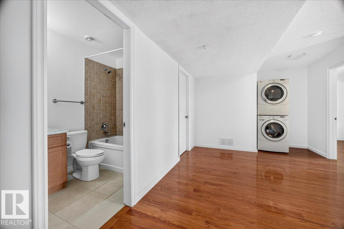 8508 218 ST NW - 45