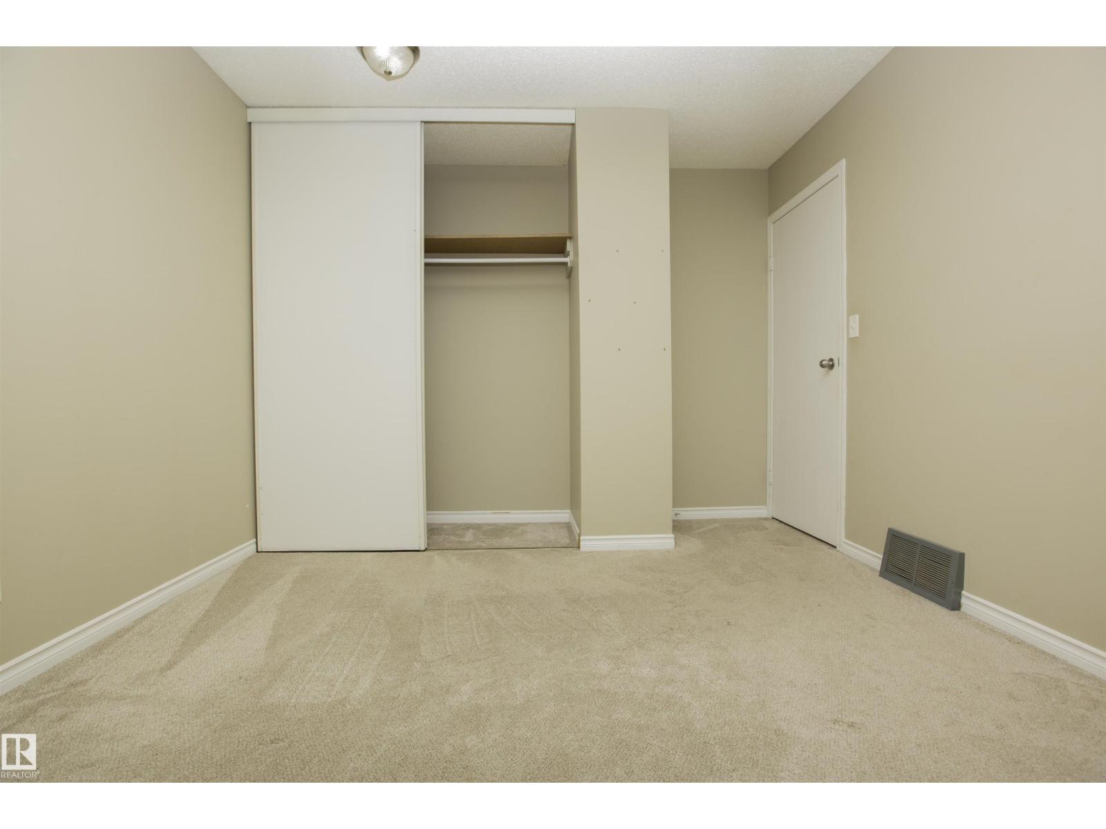 3531 46 ST NW - 16