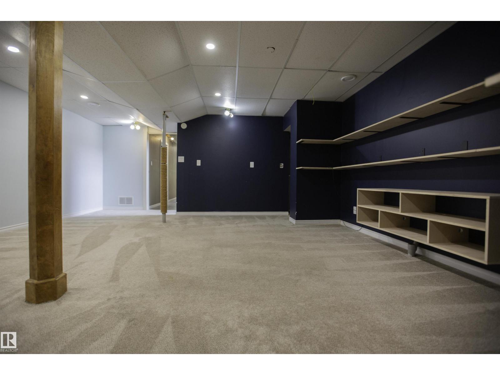 3531 46 ST NW - 22