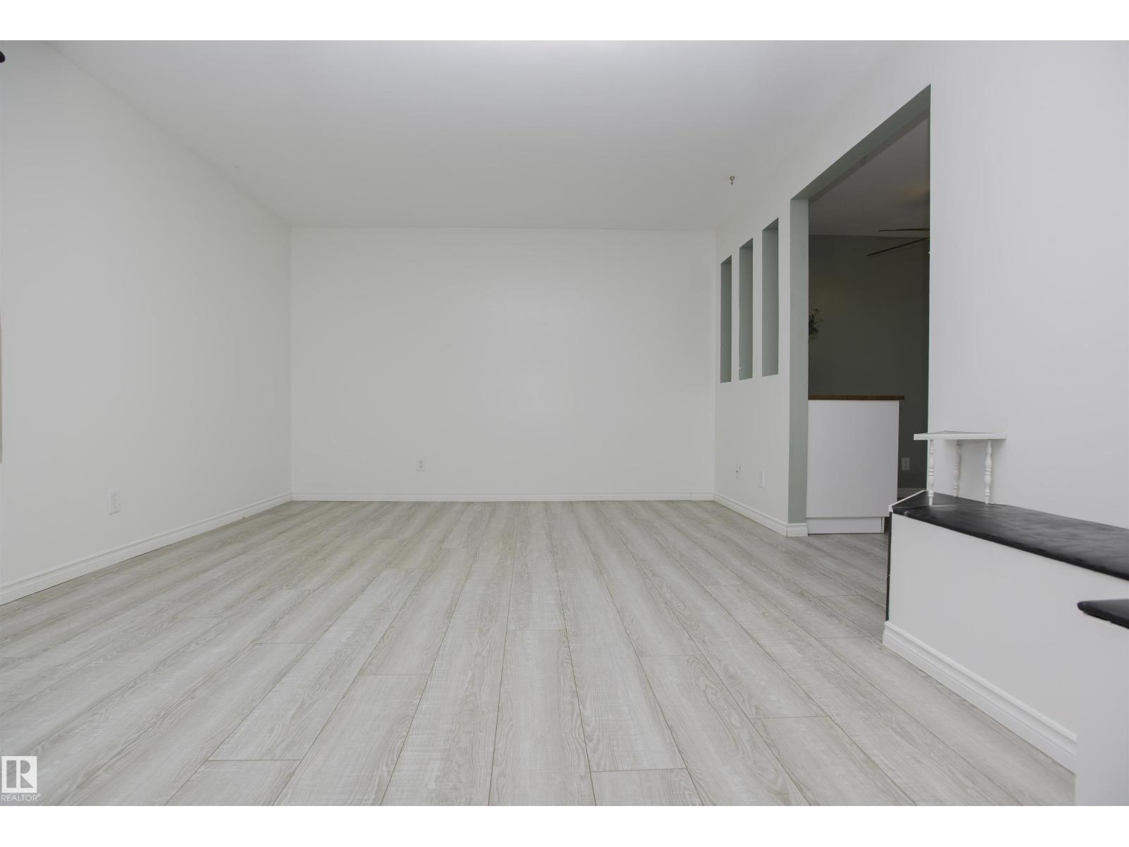 3531 46 ST NW - 3