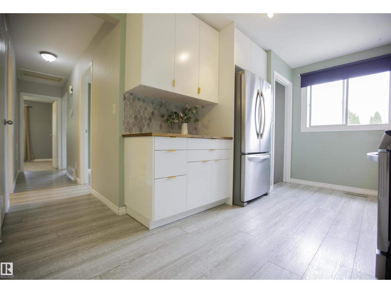 3531 46 ST NW - 9