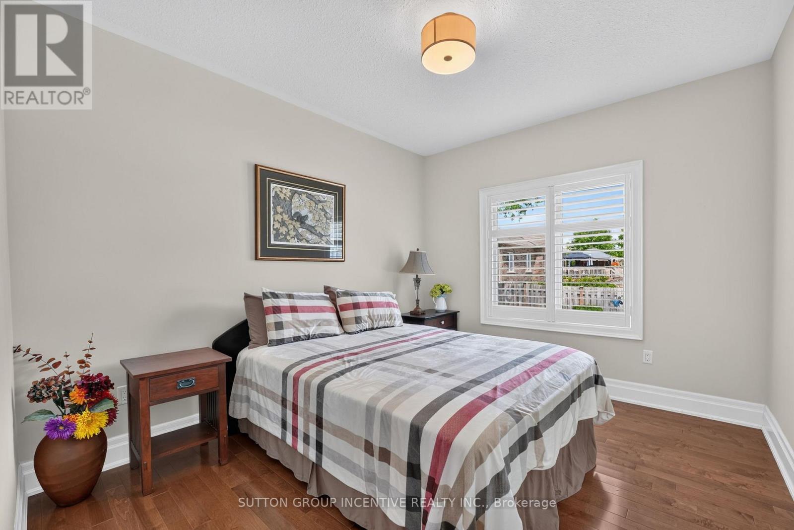 1 GALRICH COURT - 25