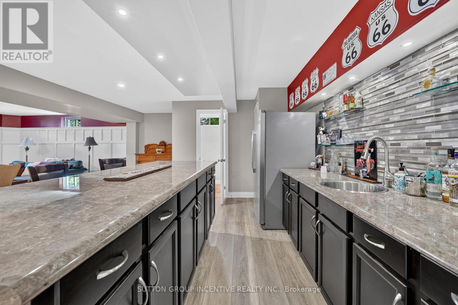 1 GALRICH COURT - 34