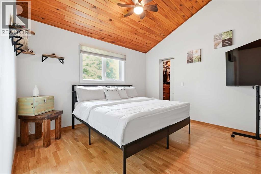 20 Sunnyside Road — photo 16