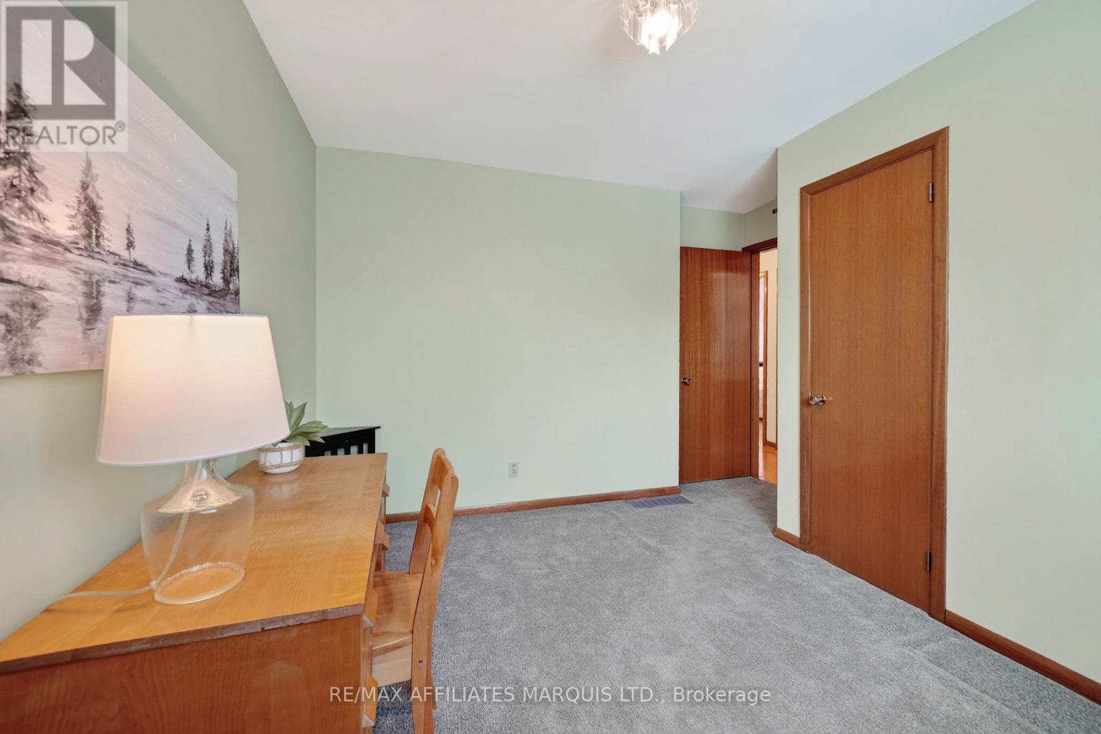 438 BEACH AVENUE - Image 29