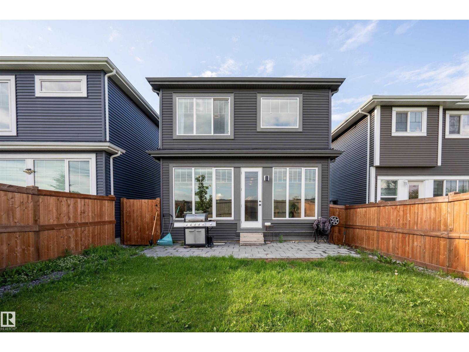 1091 EATON RD NW - 45