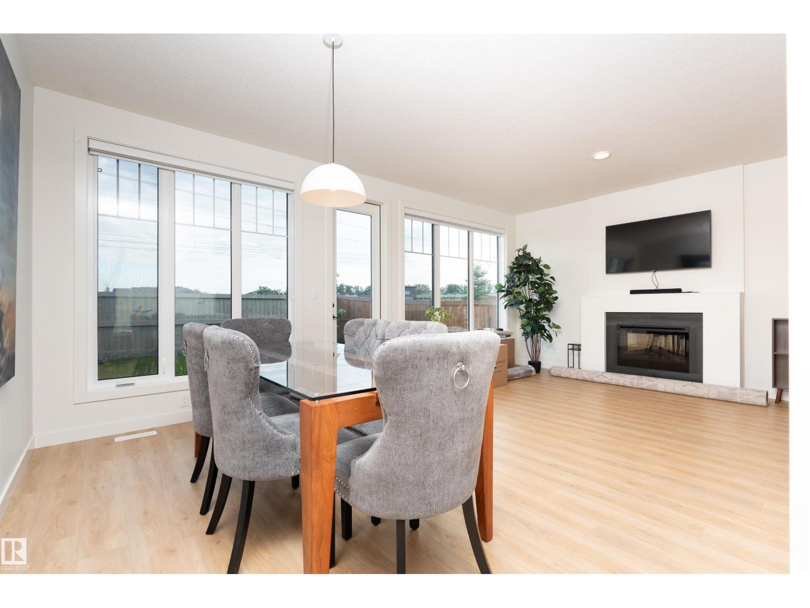 1091 EATON RD NW - 21