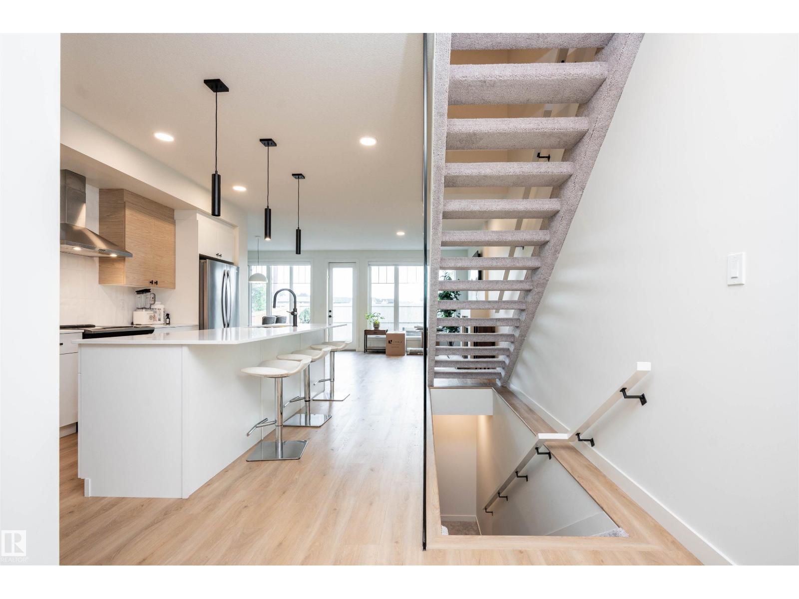 1091 EATON RD NW - 8