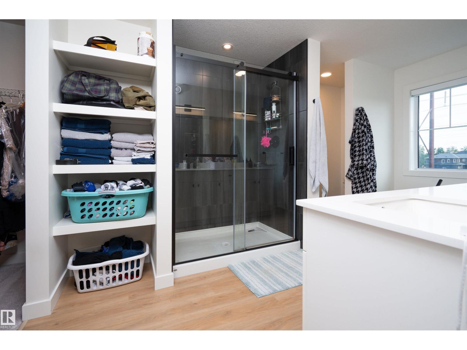 1091 EATON RD NW - 35
