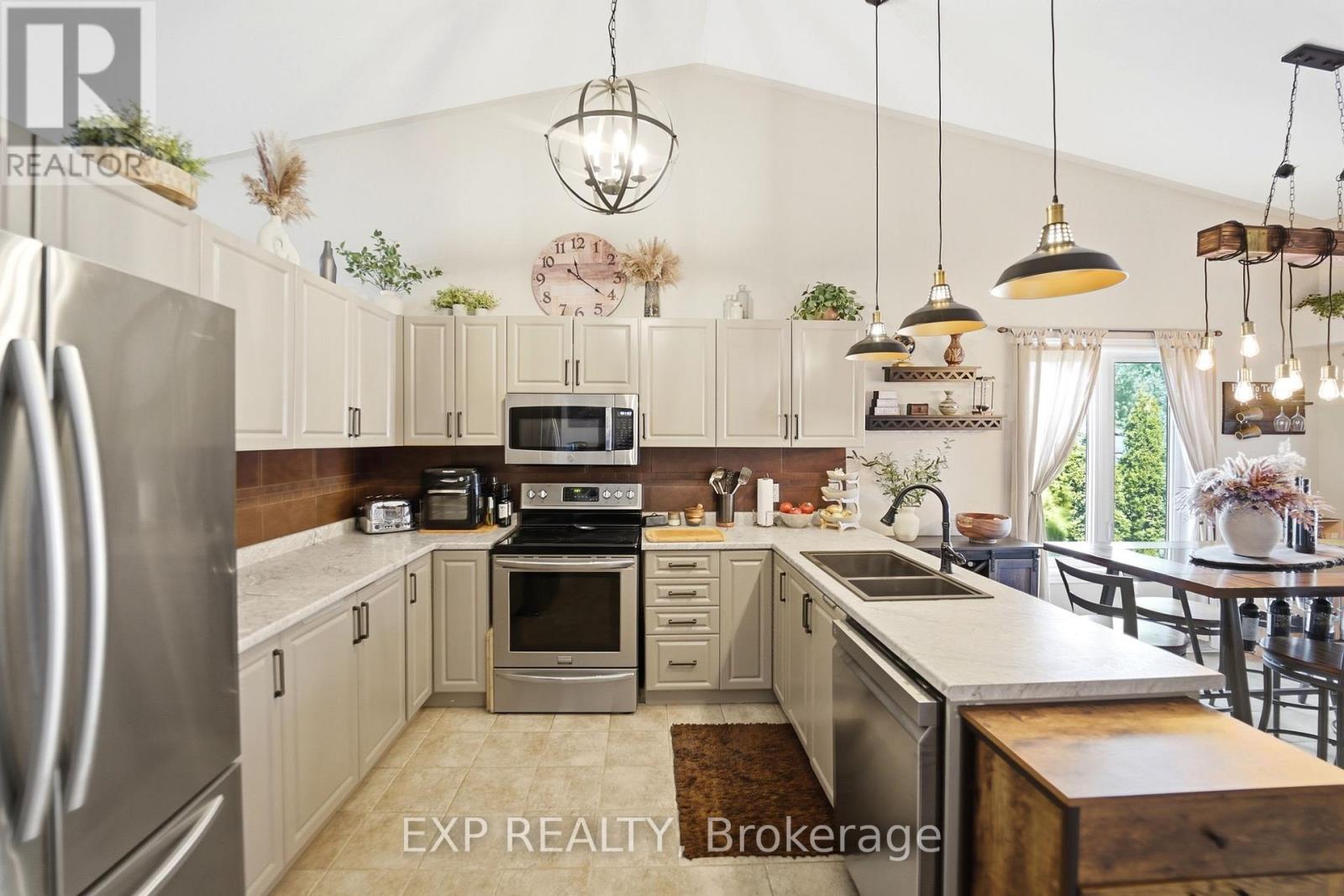 202 WELLBROOK BOULEVARD - 11