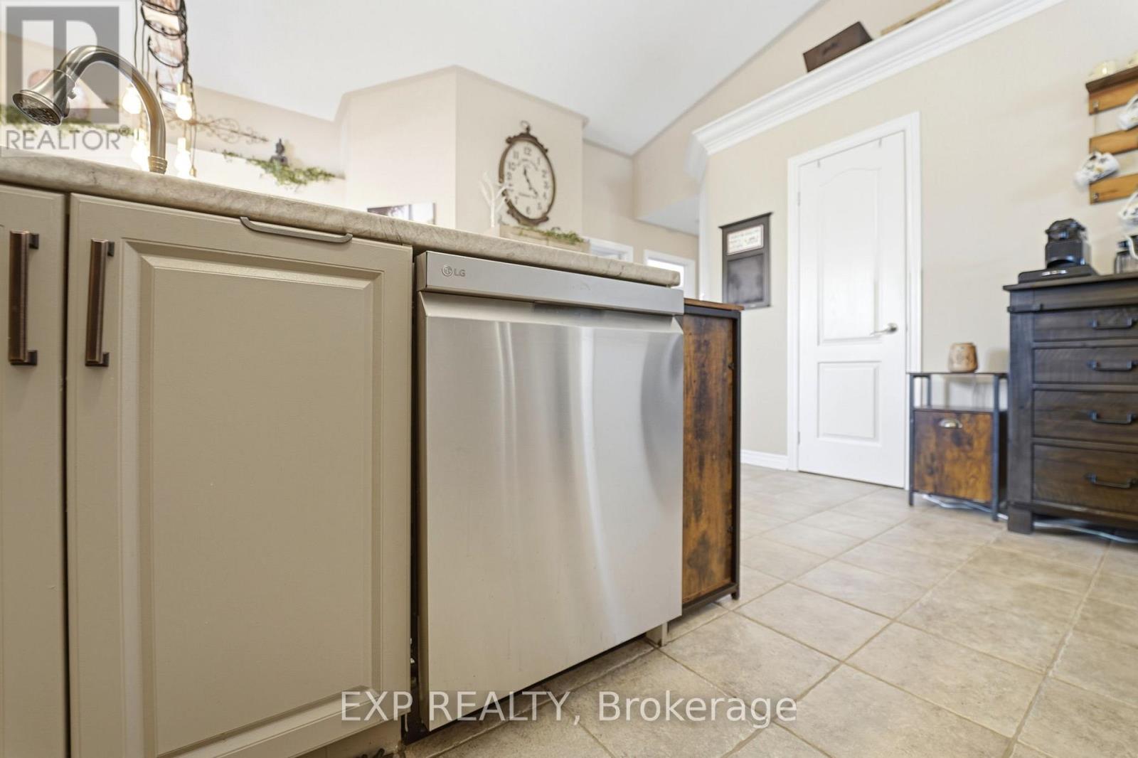 202 WELLBROOK BOULEVARD - 13