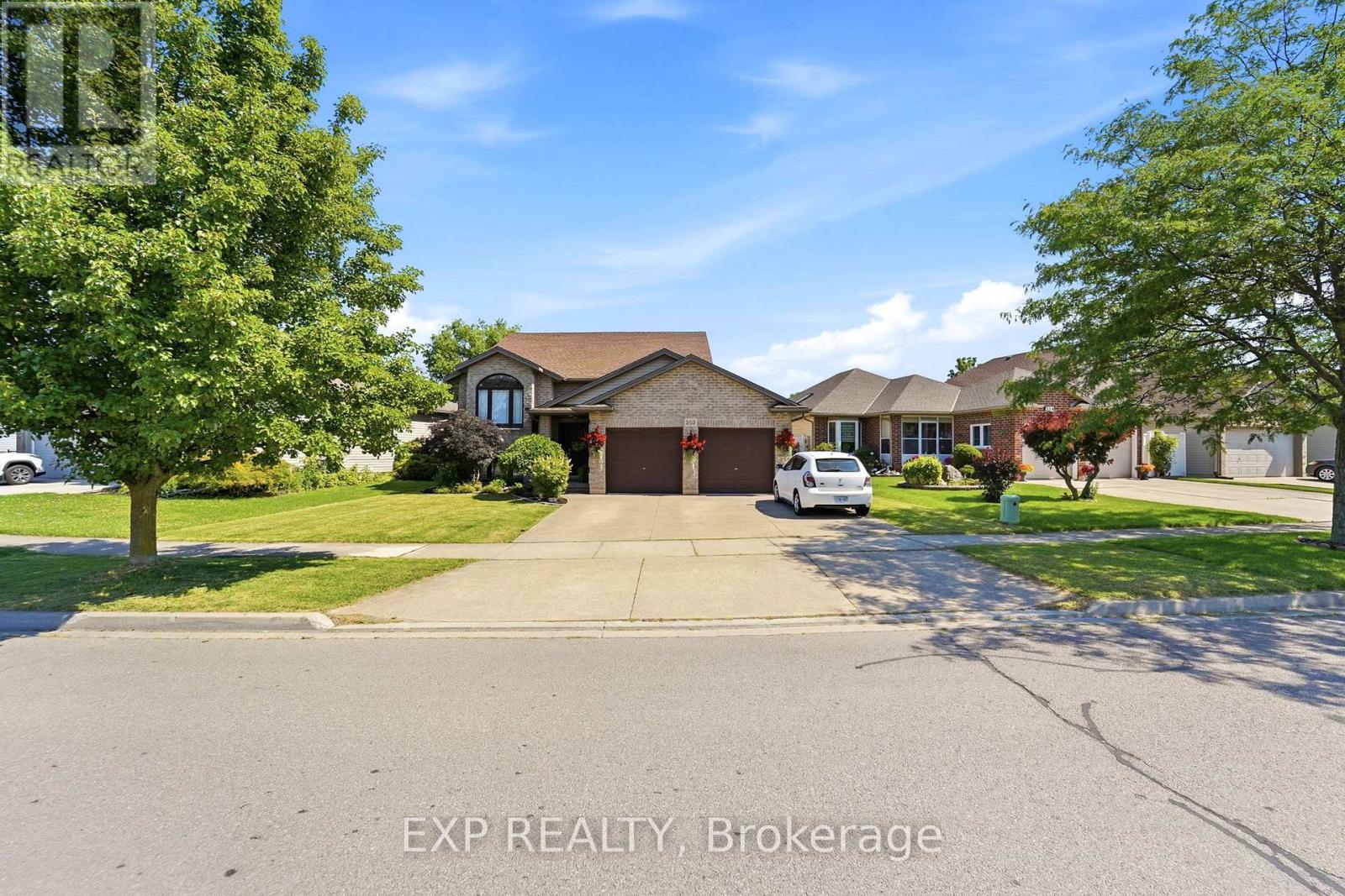 202 WELLBROOK BOULEVARD - 2