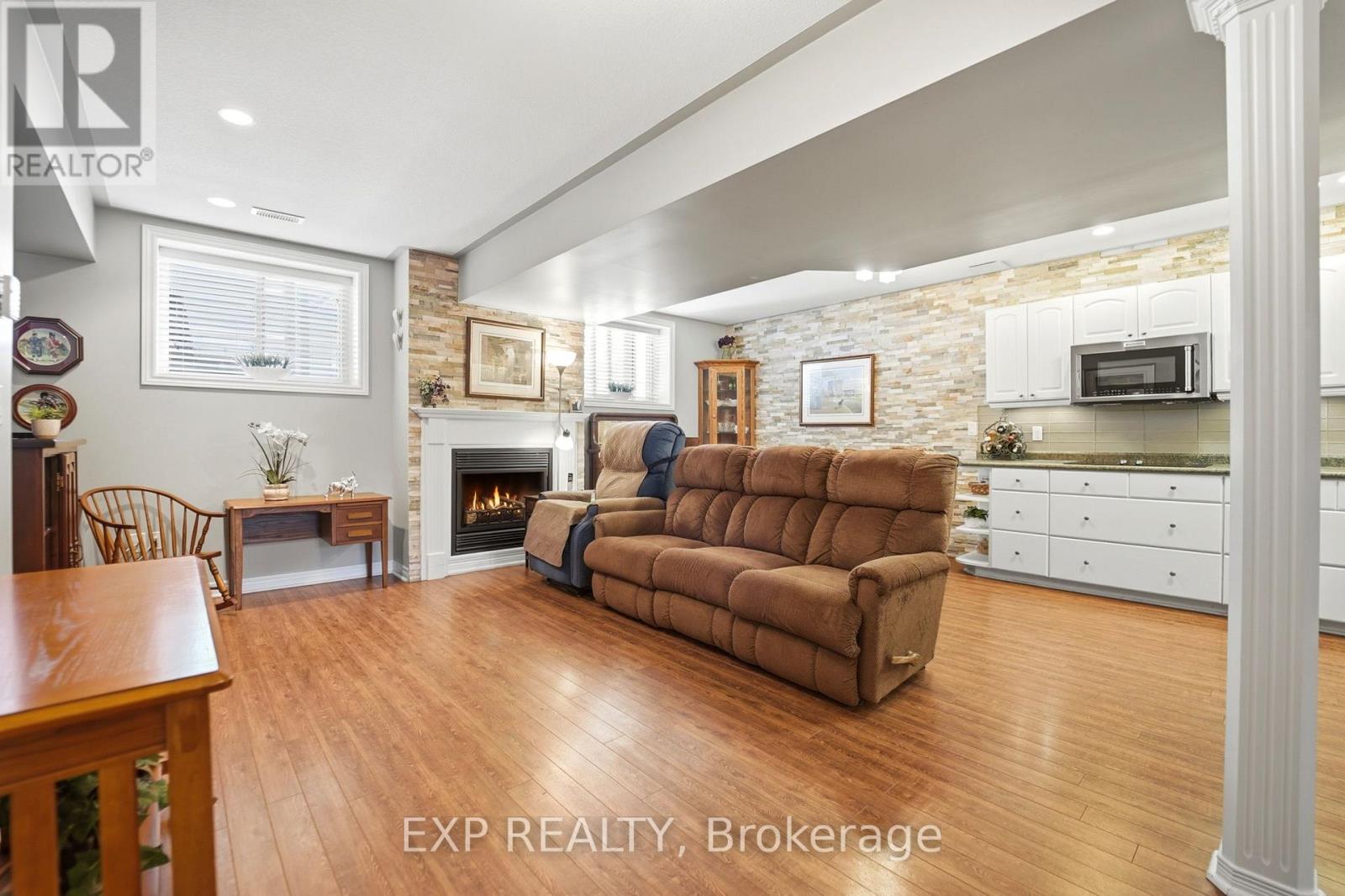 202 WELLBROOK BOULEVARD - 25