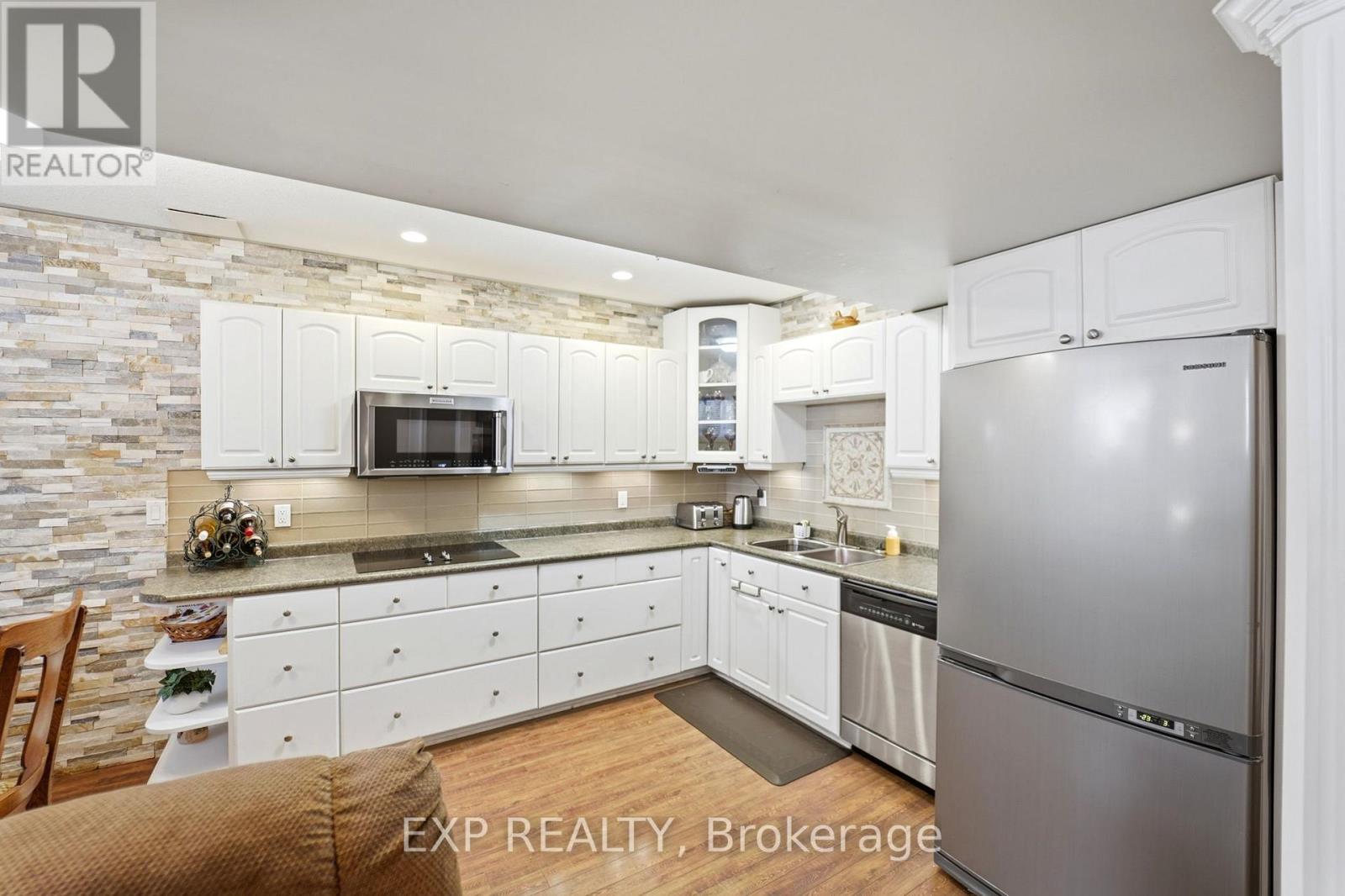 202 WELLBROOK BOULEVARD - 28