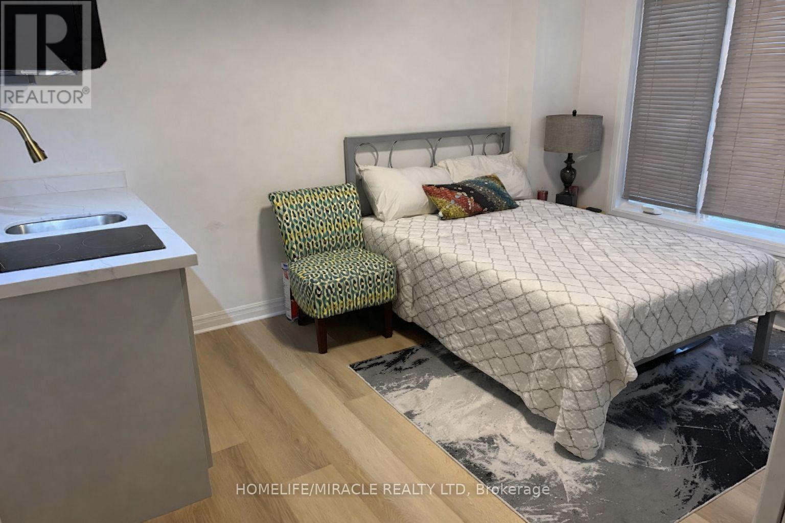477 PROVIDENT WAY - 11