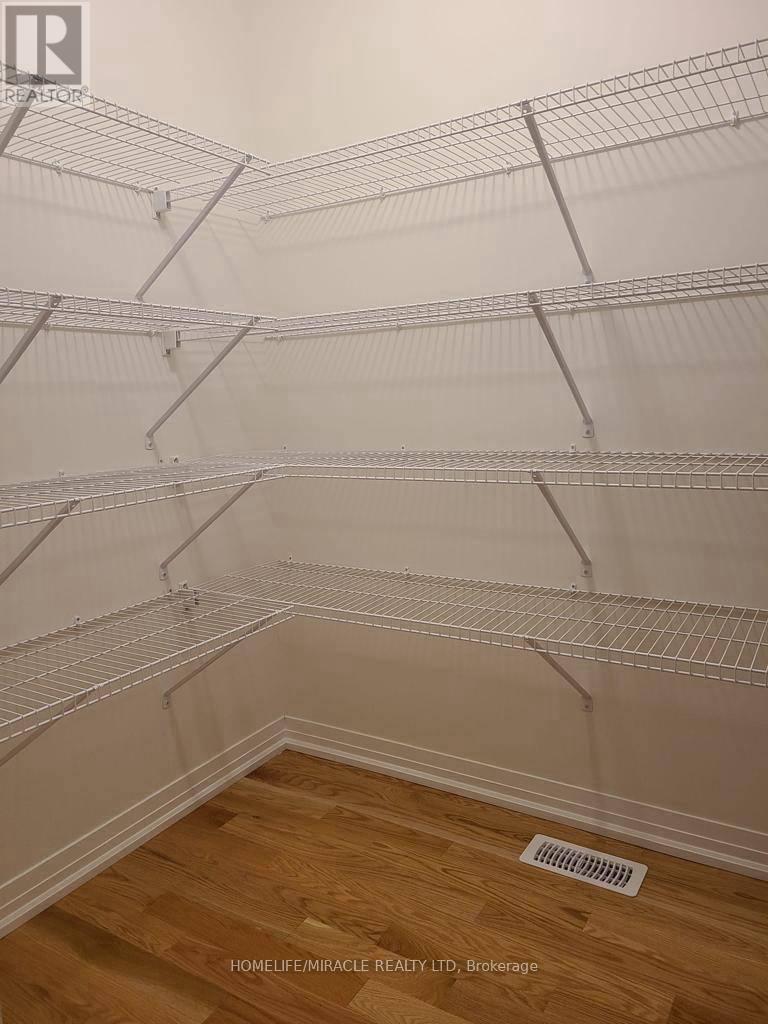 477 PROVIDENT WAY - 37