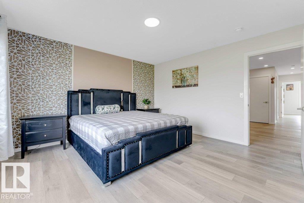 3111 9 ST NW - 24