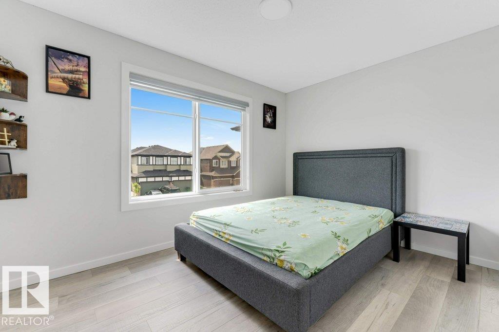 3111 9 ST NW - 30